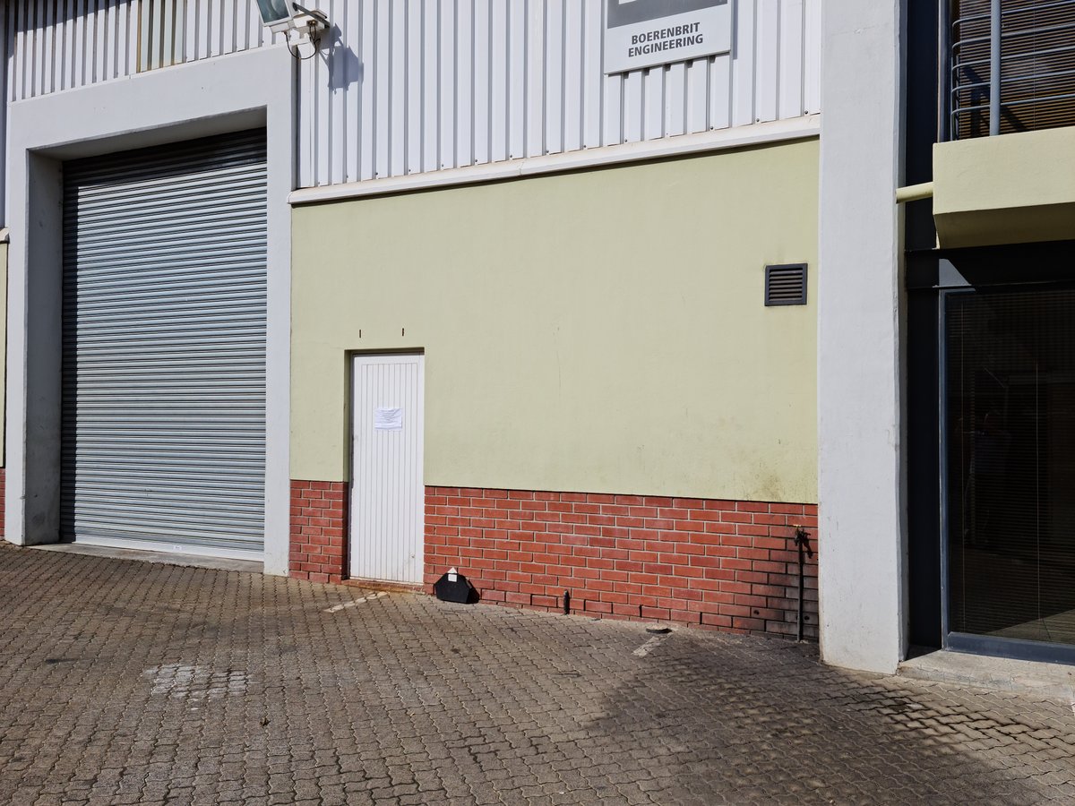 To Let commercial Property for Rent in Mall Interchange Western Cape